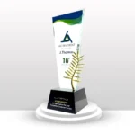 Crystal Exclusive Trophy with Crown UGI 543